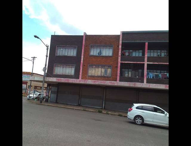 BUSINESS FOR SALE IN GERMISTON CENTRAL